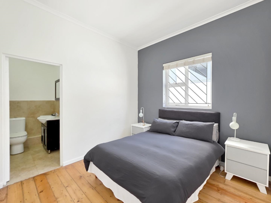 4 Bedroom Property for Sale in Fresnaye Western Cape